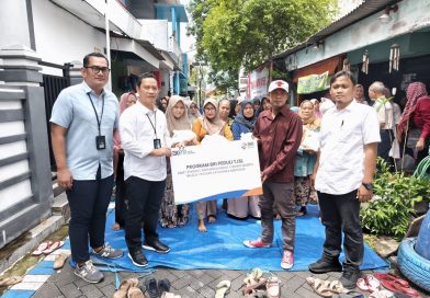 BRI Sidoarjo Salurkan 3.000 Paket Sembako untuk Warga Kurang Mampu