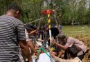 Gunakan Tripod Rescue, Tim SAR Gabungan Bantu Pemakaman Warga Berbobot 240 Kg