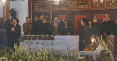 Sri Sultan Hamengku Buwono X Harap Keraton Surakarta Tetap Kondusif Pasca Wafatnya PB XIII