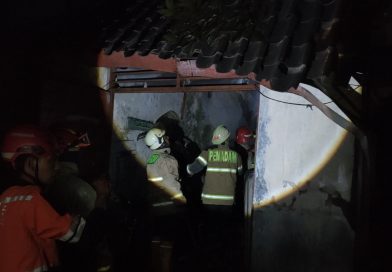 Korsleting dan Lilin Pemantik Api, Dua Rumah di Penumping Solo Hangus saat Ditinggal Penghuninya