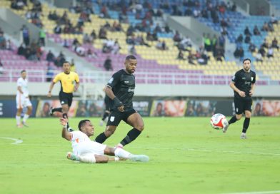 Gol Cepat Borneo FC Buyarkan Ambisi PERSIS di Stadion Manahan Gol Cepat Borneo FC Buyarkan Ambisi PERSIS di Stadion Manahan