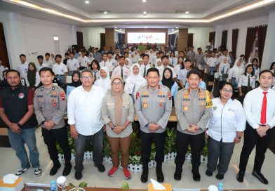 Polresta Surakarta Gandeng Mafindo Bekali Pelajar Literasi AI, Kapolda Jateng: Pertama di Lingkungan Polri