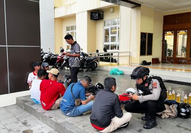 Tim Sparta Polresta Surakarta Amankan 24 Suporter Mabuk Jelang Laga Liga Nusantara di Sriwedari