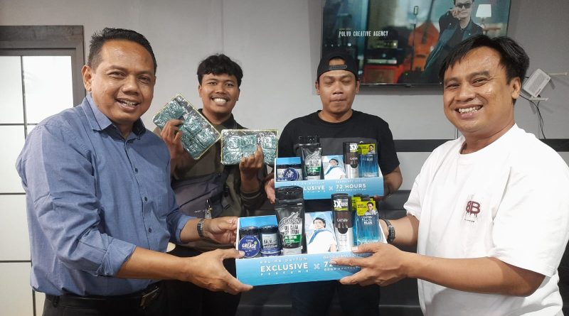 PT Mandom Perkuat Silaturahmi dengan Insan Pers Solo Raya, Tegaskan Komitmen Kolaborasi PT Mandom Perkuat Silaturahmi dengan Insan Pers Solo Raya, Tegaskan Komitmen Kolaborasi