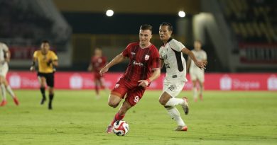 Persis Solo Tekuk Persik Kediri 2-1 di Manahan, Gol Telat Paparyha Jadi Penentu