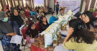 Bulog Surakarta Salurkan Bantuan Pangan untuk 873 Ribu Warga Soloraya, Distribusi Dilakukan Bertahap