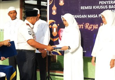 151 Warga Binaan Rutan Solo Terima Remisi Idul Fitri 1447 H, Dua Orang Langsung Bebas 151 Warga Binaan Rutan Solo Terima Remisi Idul Fitri 1447 H, Dua Orang Langsung Bebas