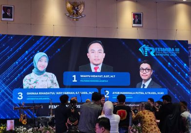 Akademisi Vokasi UNAIR Raih 2 Penghargaan di Konferensi Internasional FESMIRA III Bandung