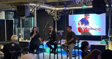 Sandhy Sandoro Bakal Gelar Intimate Dinner Concert di Solo, Ini Jadwal dan Harga Tiketnya