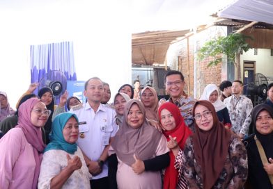 Internet Rakyat Hadir di Ruang Pintar Solo, Buka Peluang Digital bagi Nasabah PNM Mekaar Internet Rakyat Hadir di Ruang Pintar Solo, Buka Peluang Digital bagi Nasabah PNM Mekaar